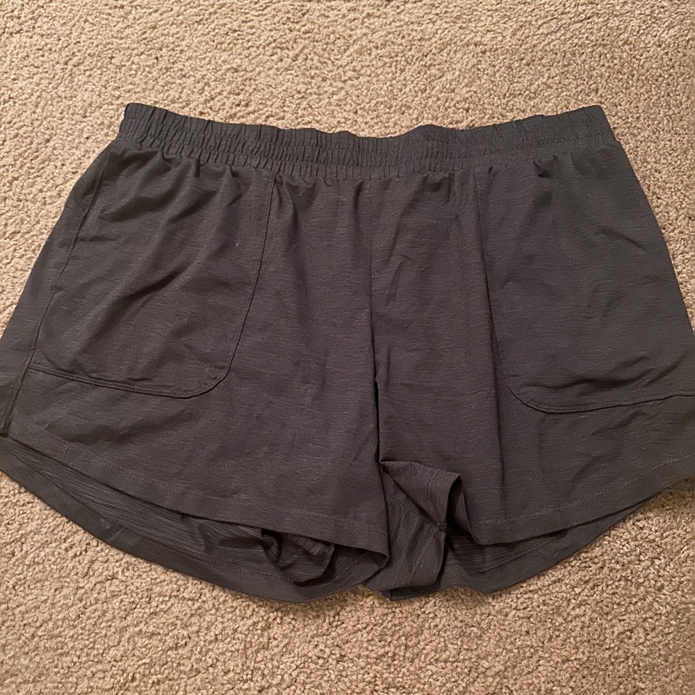 All in Motion Gray Athletic Shorts Lightweight Elastic Waist